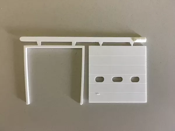 541-1112 - Freight Door -2pc (HO Scale)