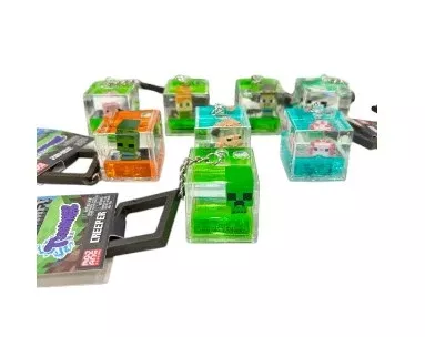 Minecraft Tsunameez Keychain Figure 1pc