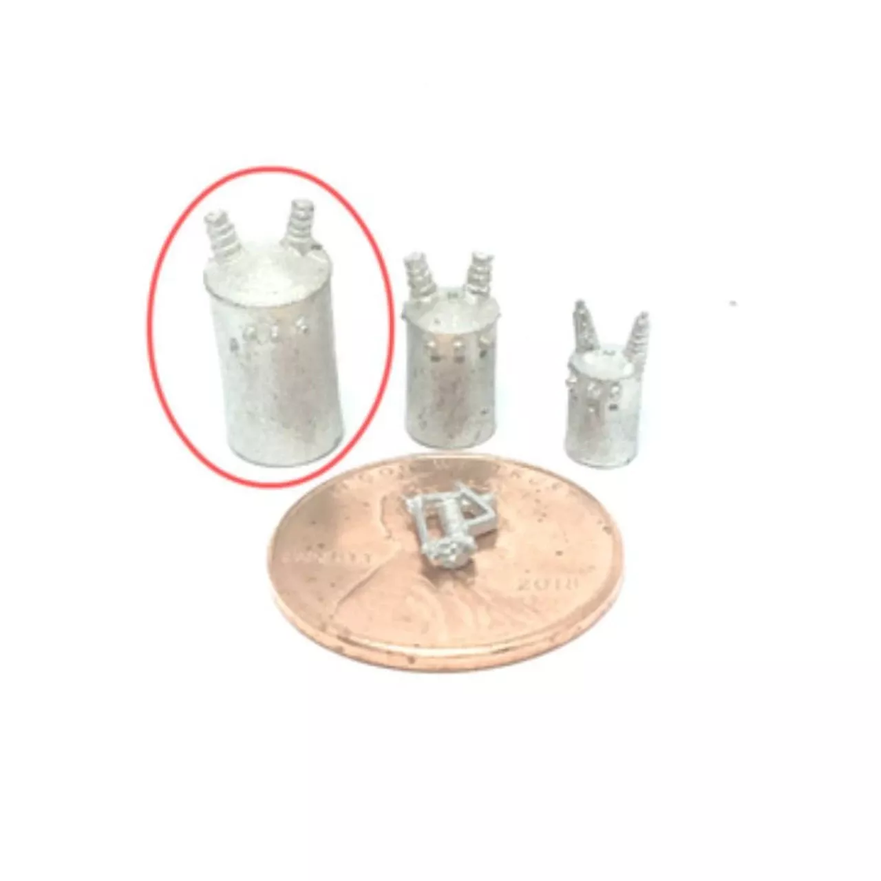 Showcase Miniatures 2316 – Large Power Transformers – HO Scale Kit